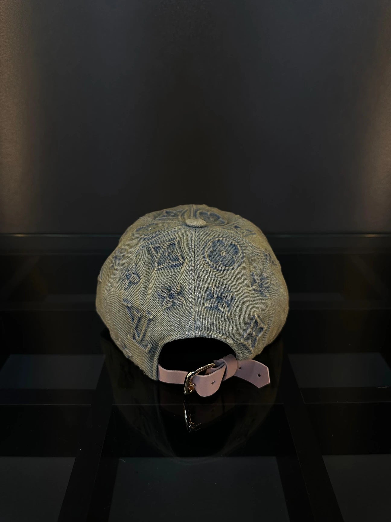 Lv cap