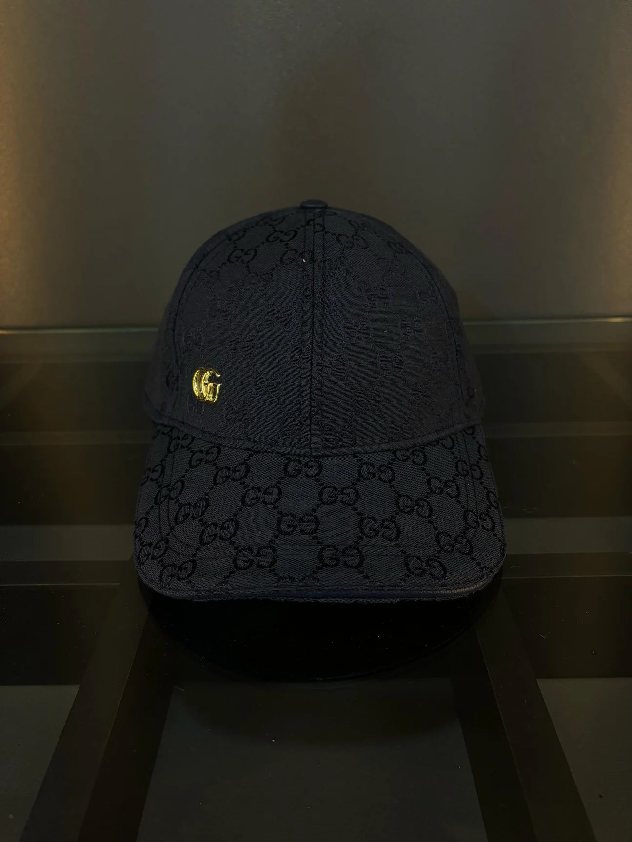 Gucci navy cap