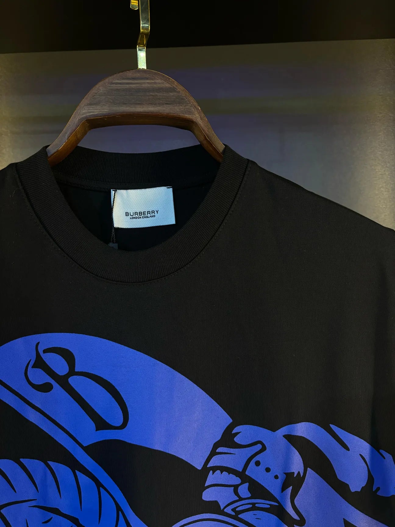 Burberry tee