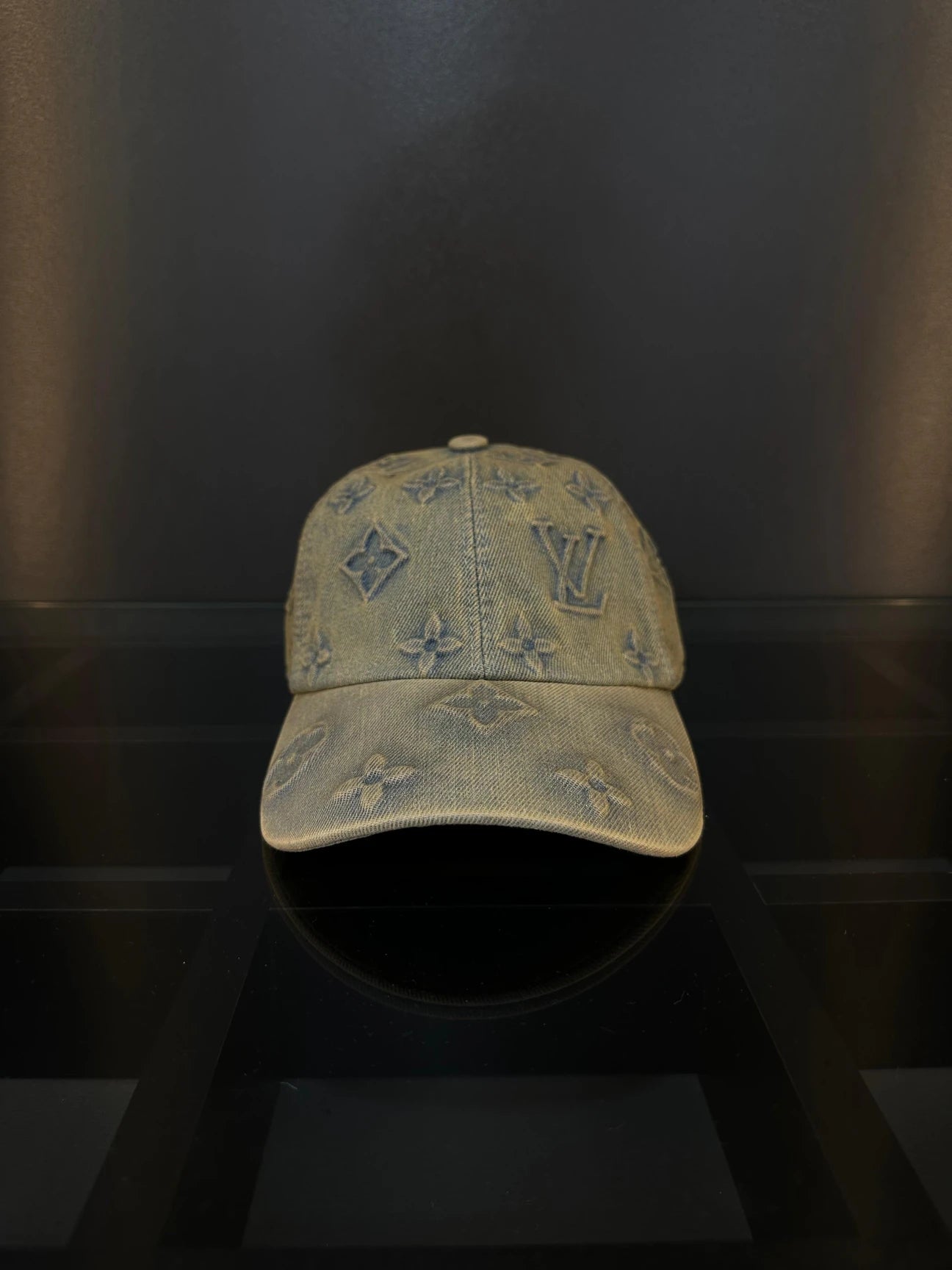 Lv cap