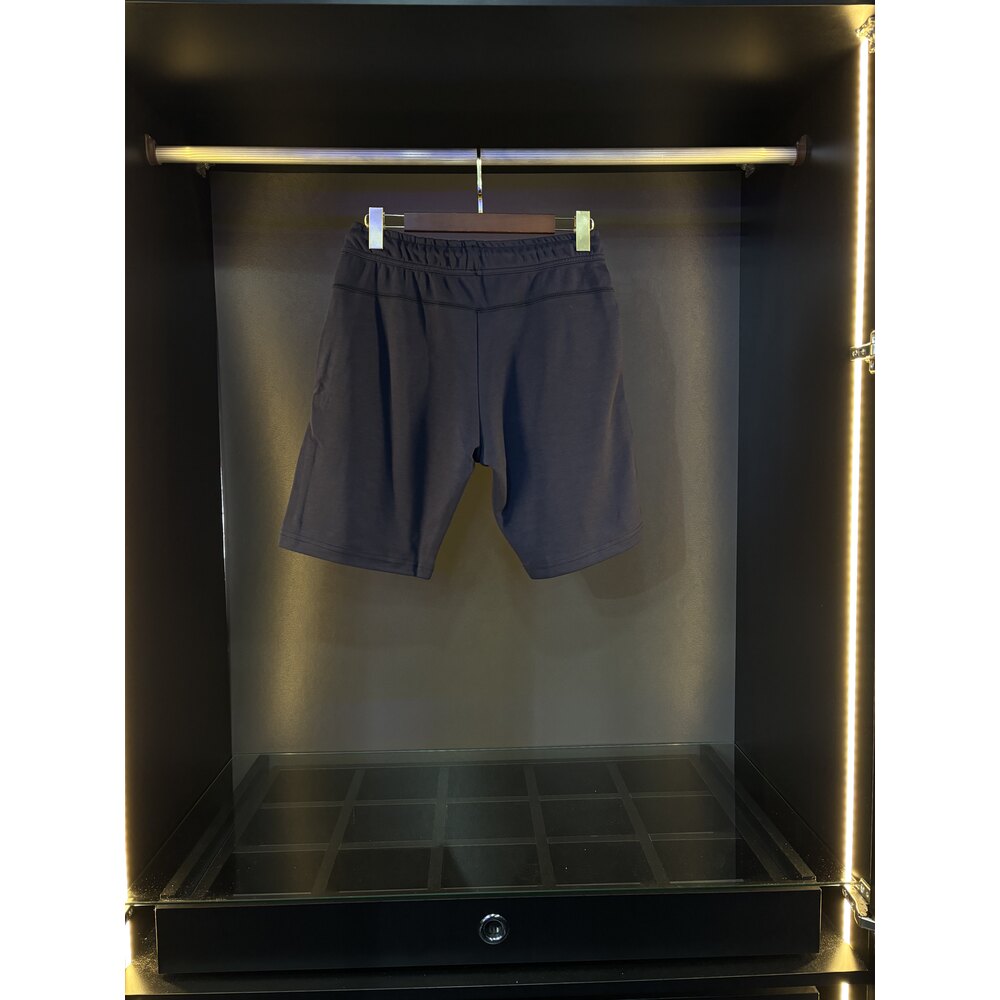 Nike tech fleece short