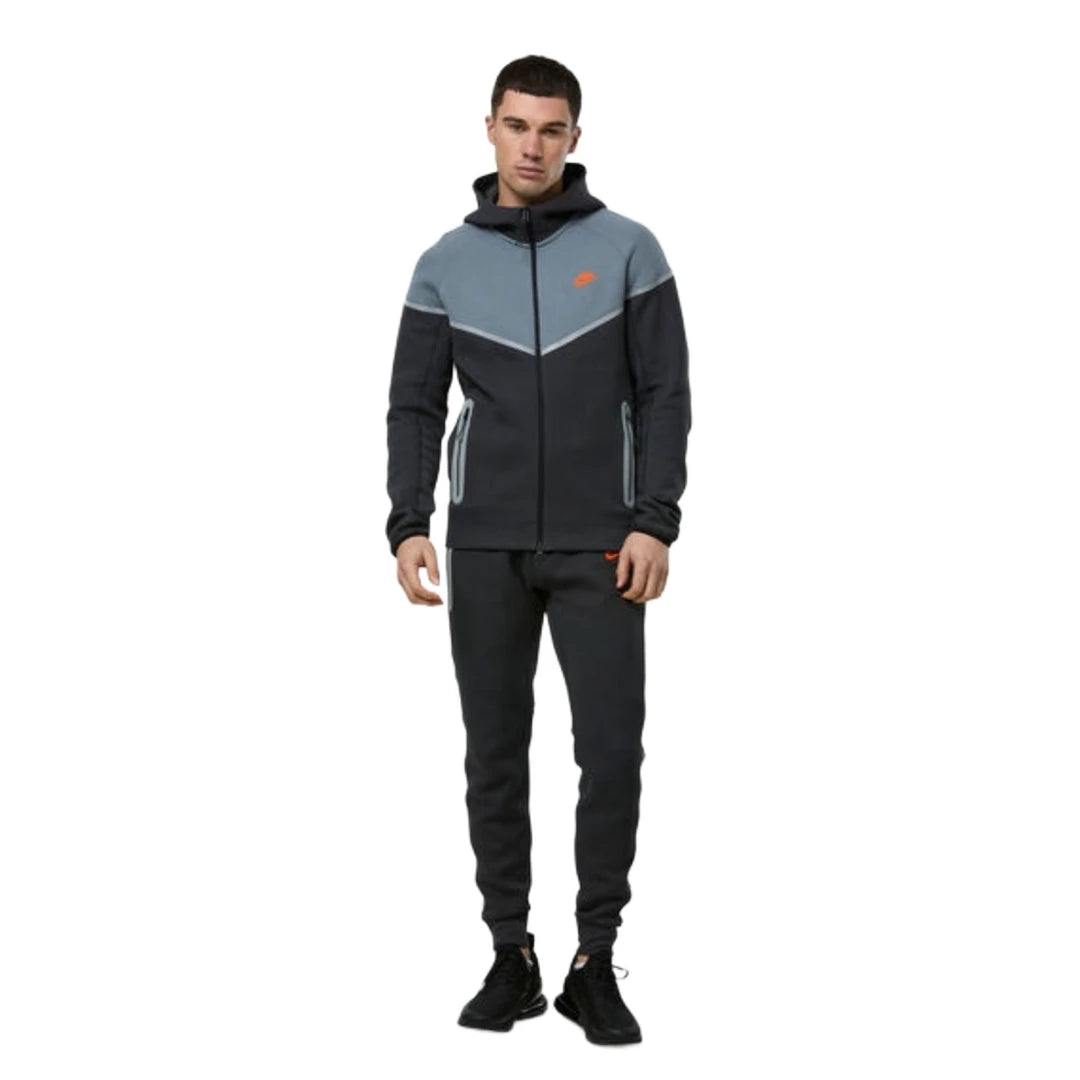 Nike tech fleece tracksuit