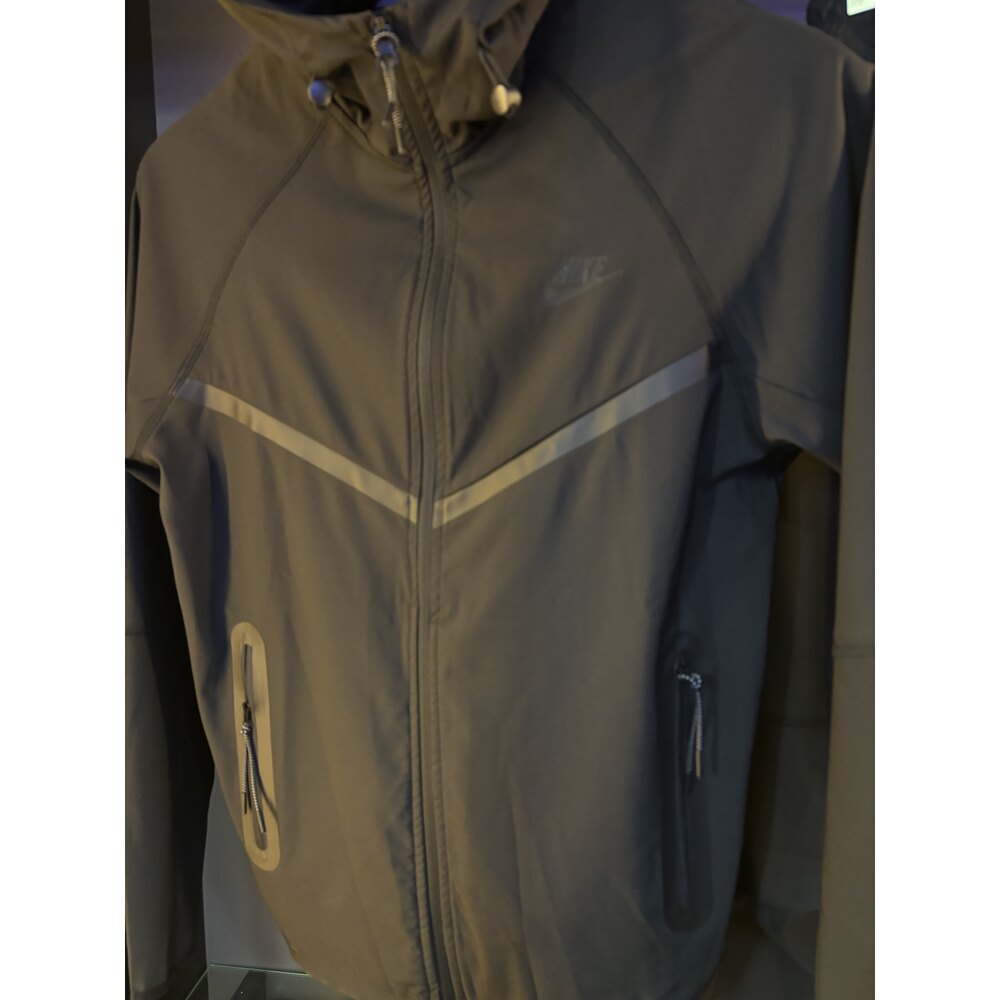 Nike black parachute tracksuit