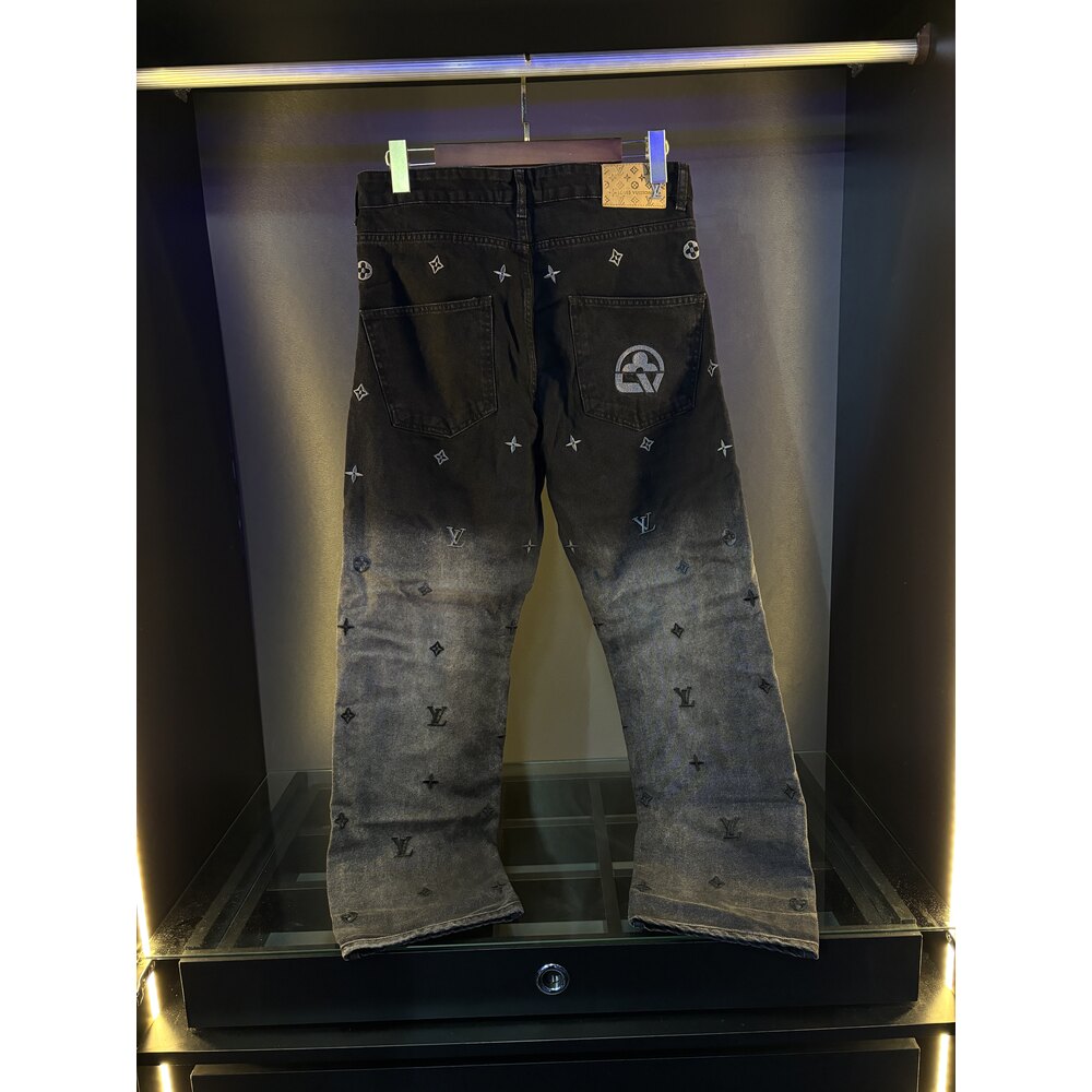Lv pants