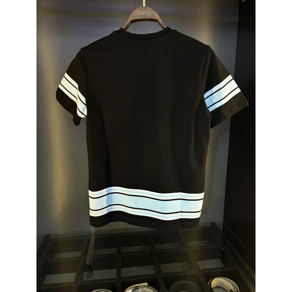 Amiri tee