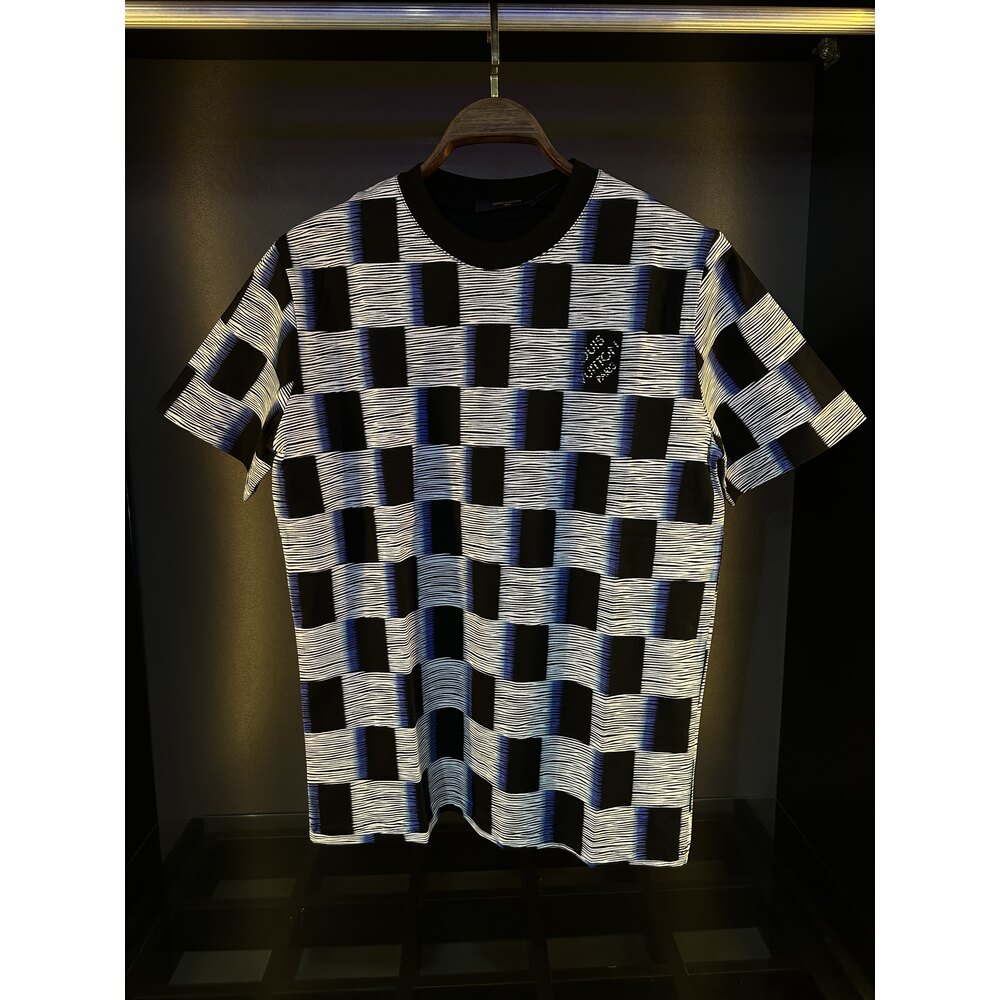 LV tee