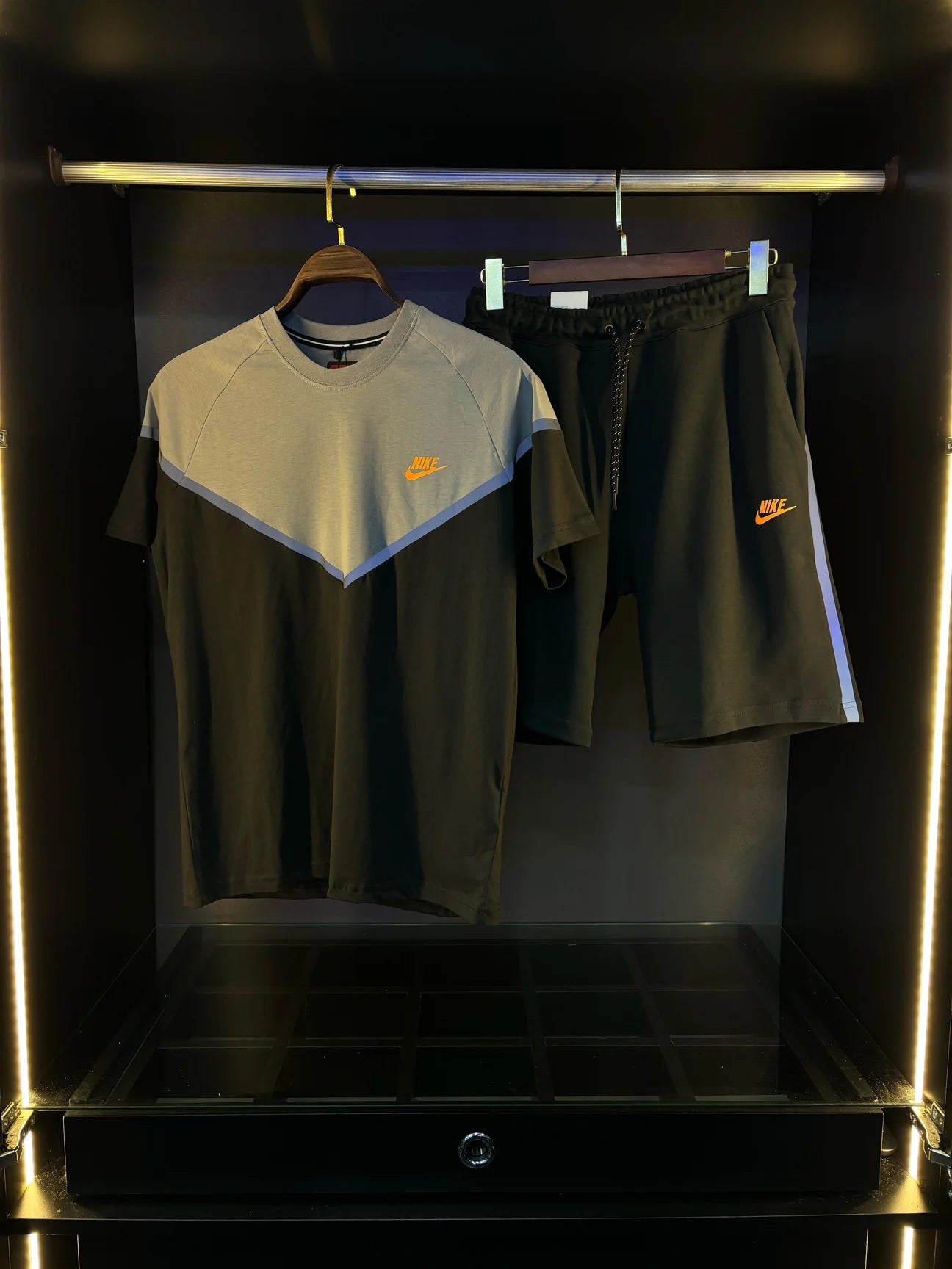 Tech fleece