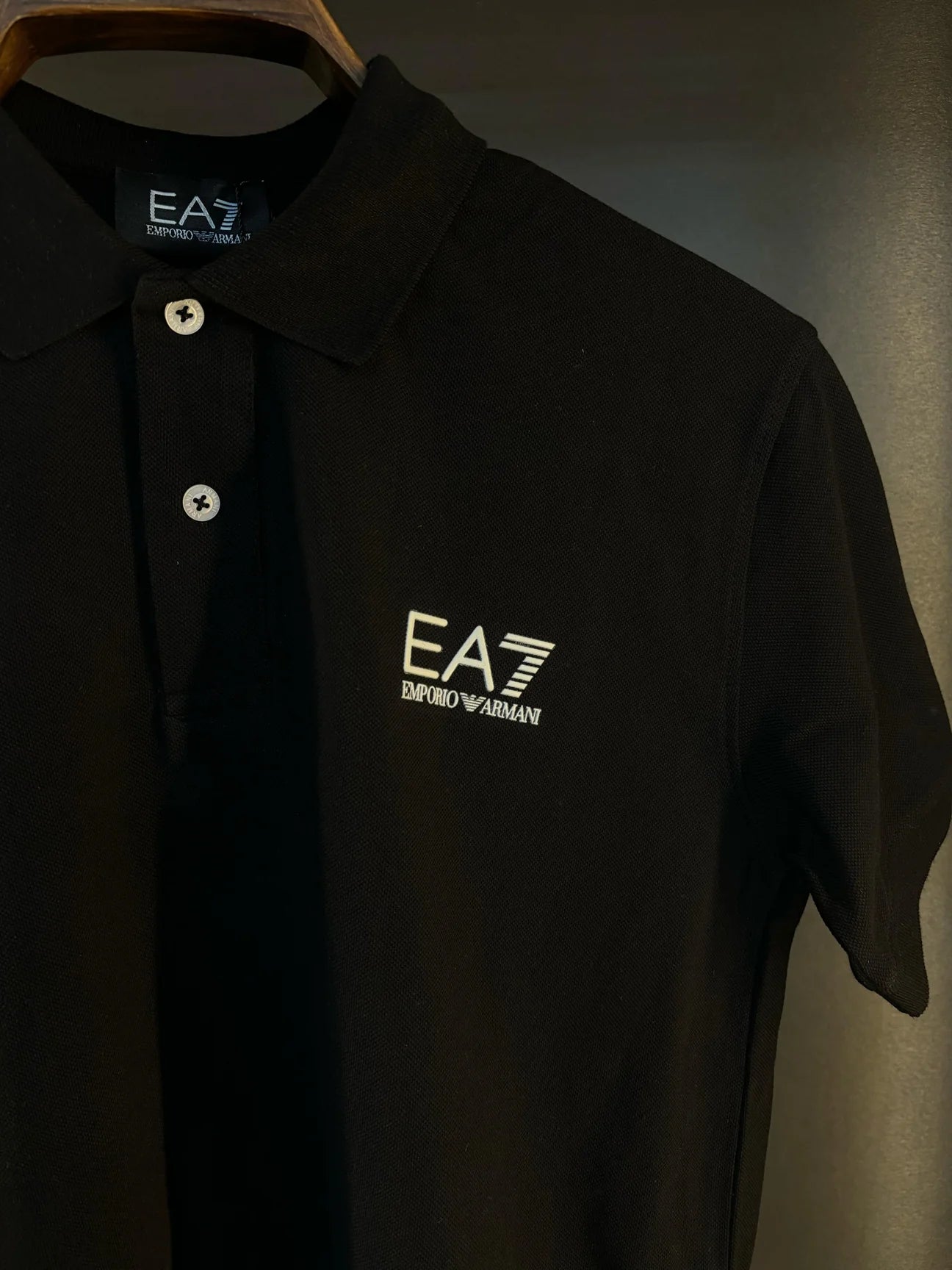 EA7 t shirt black