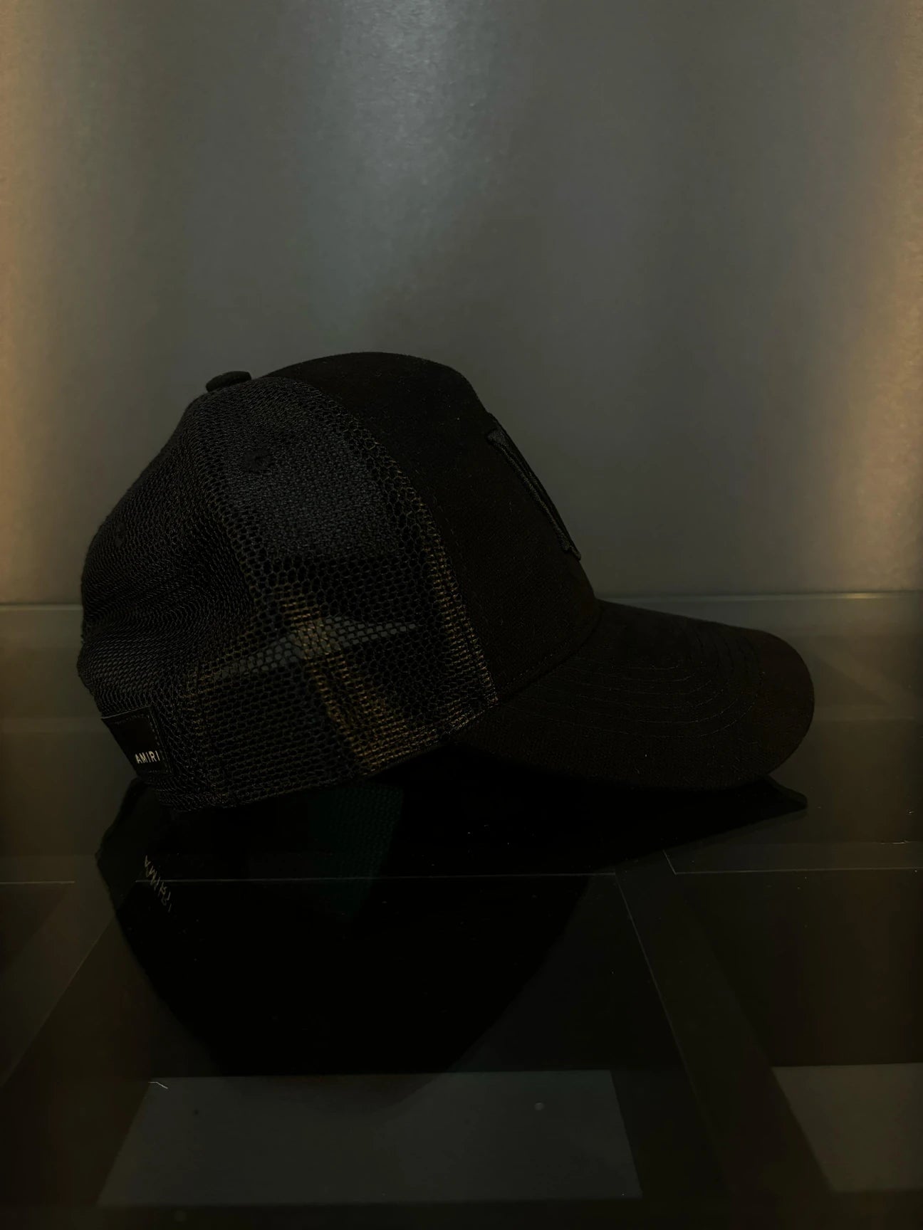 Amiri cap