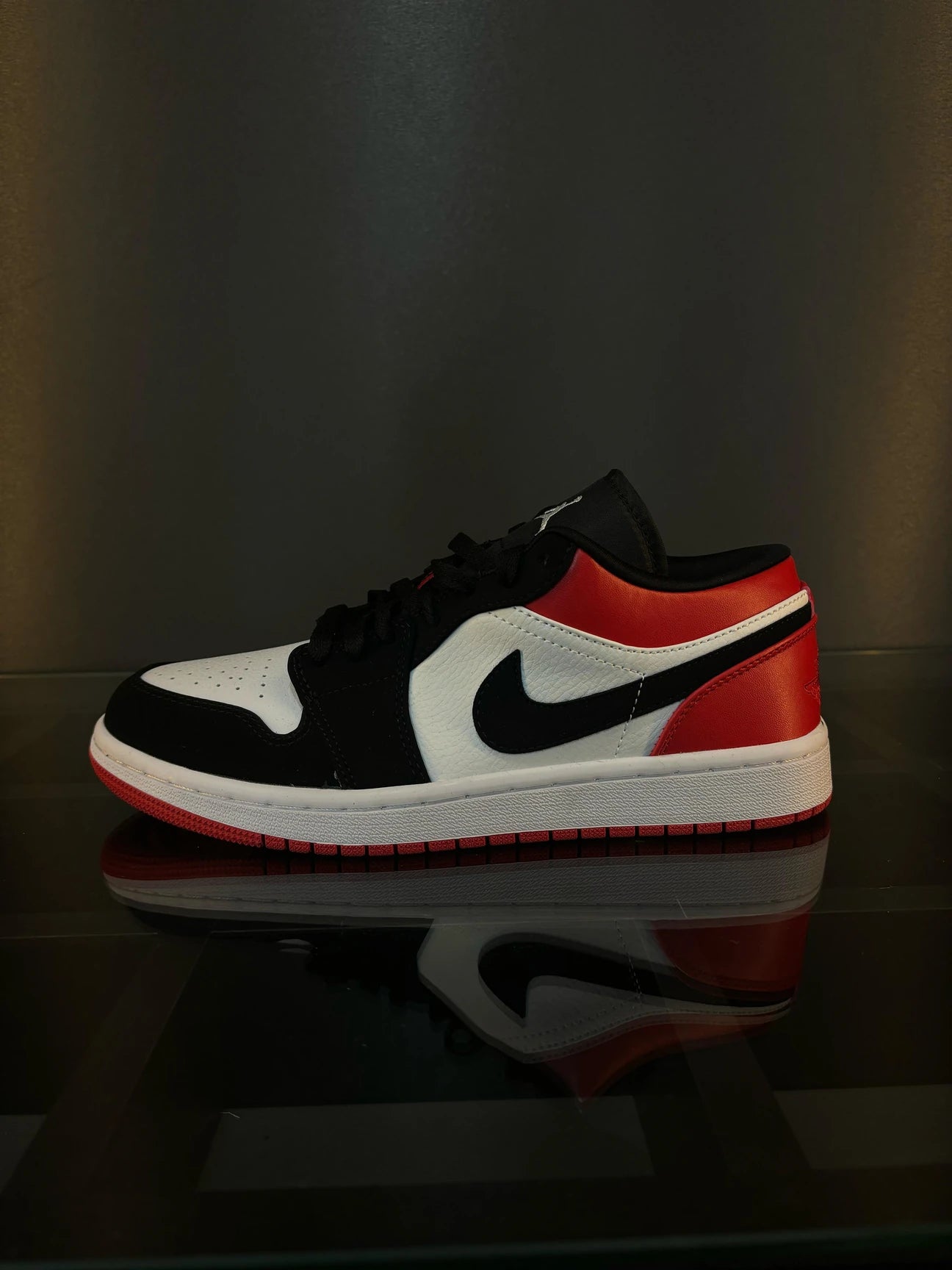 Air Jordan 1 low