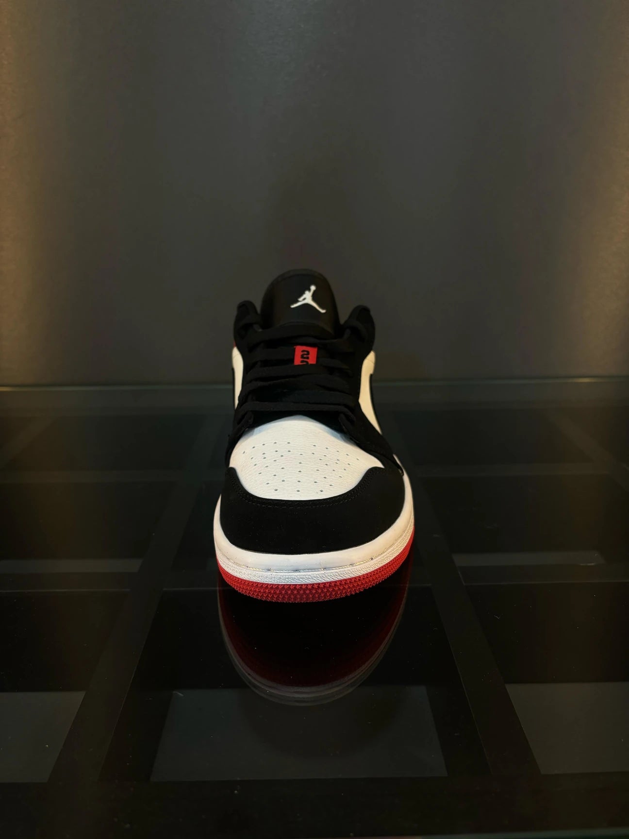 Air Jordan 1 low