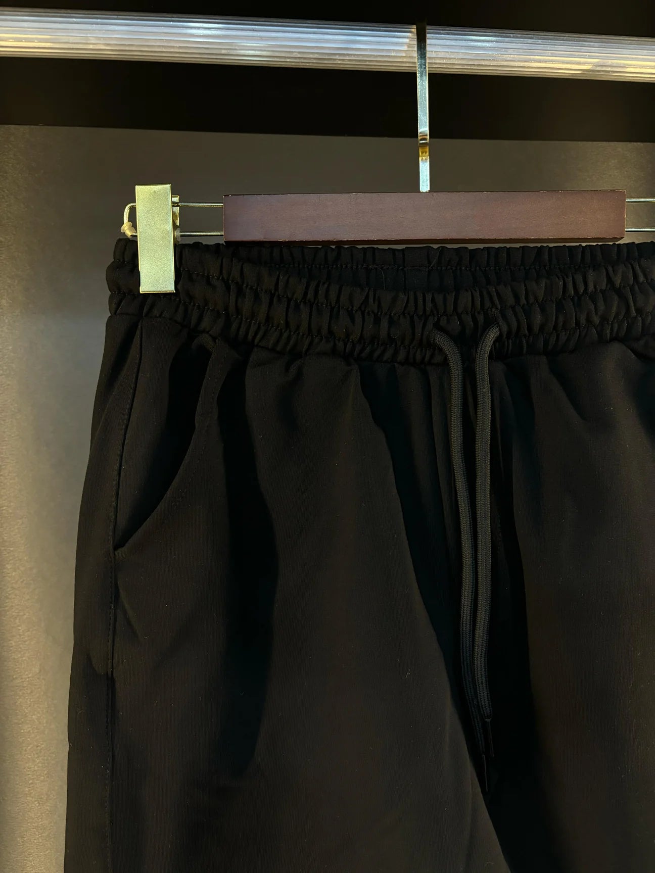AE7 set black
