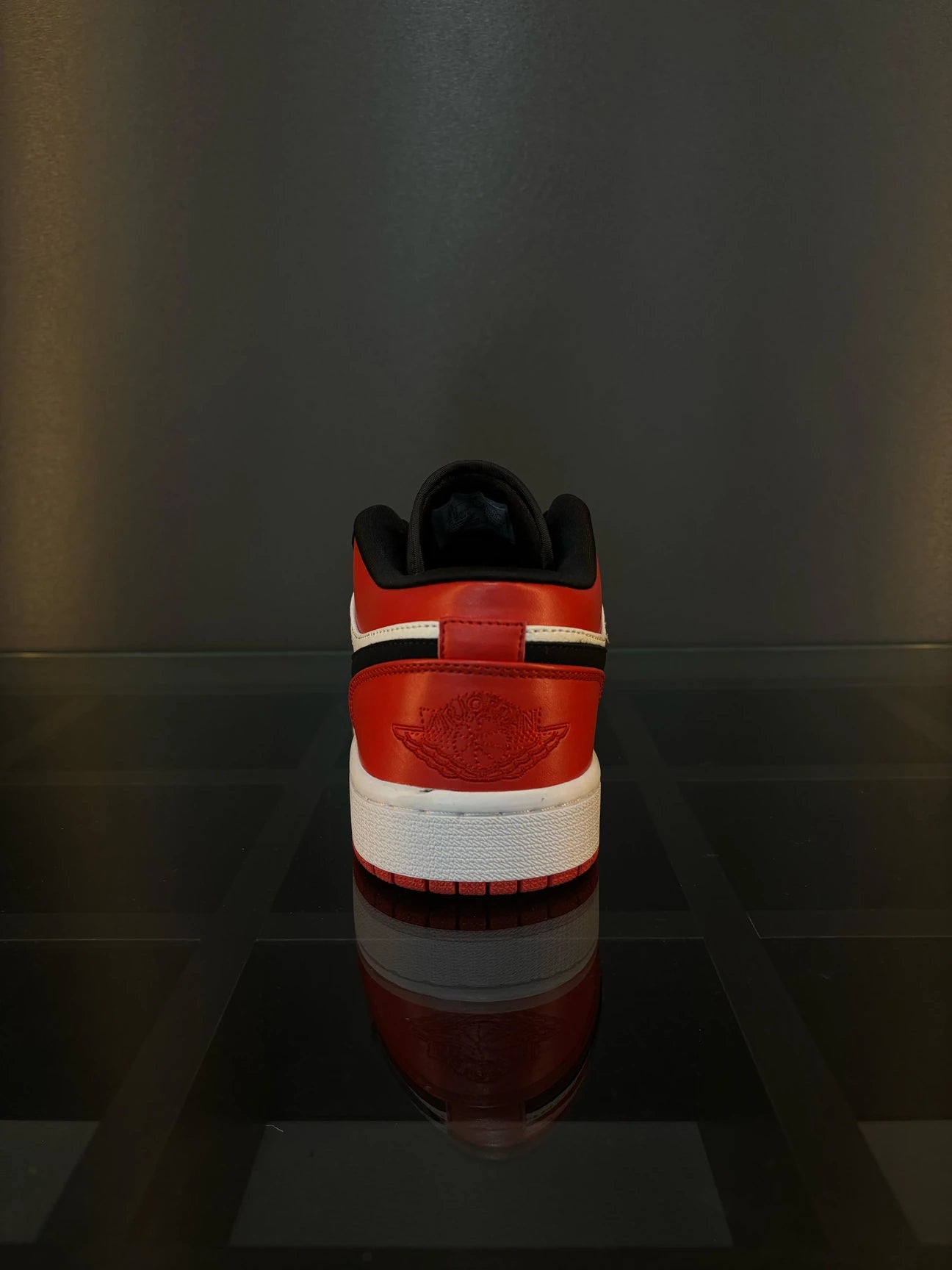 Air Jordan 1 low