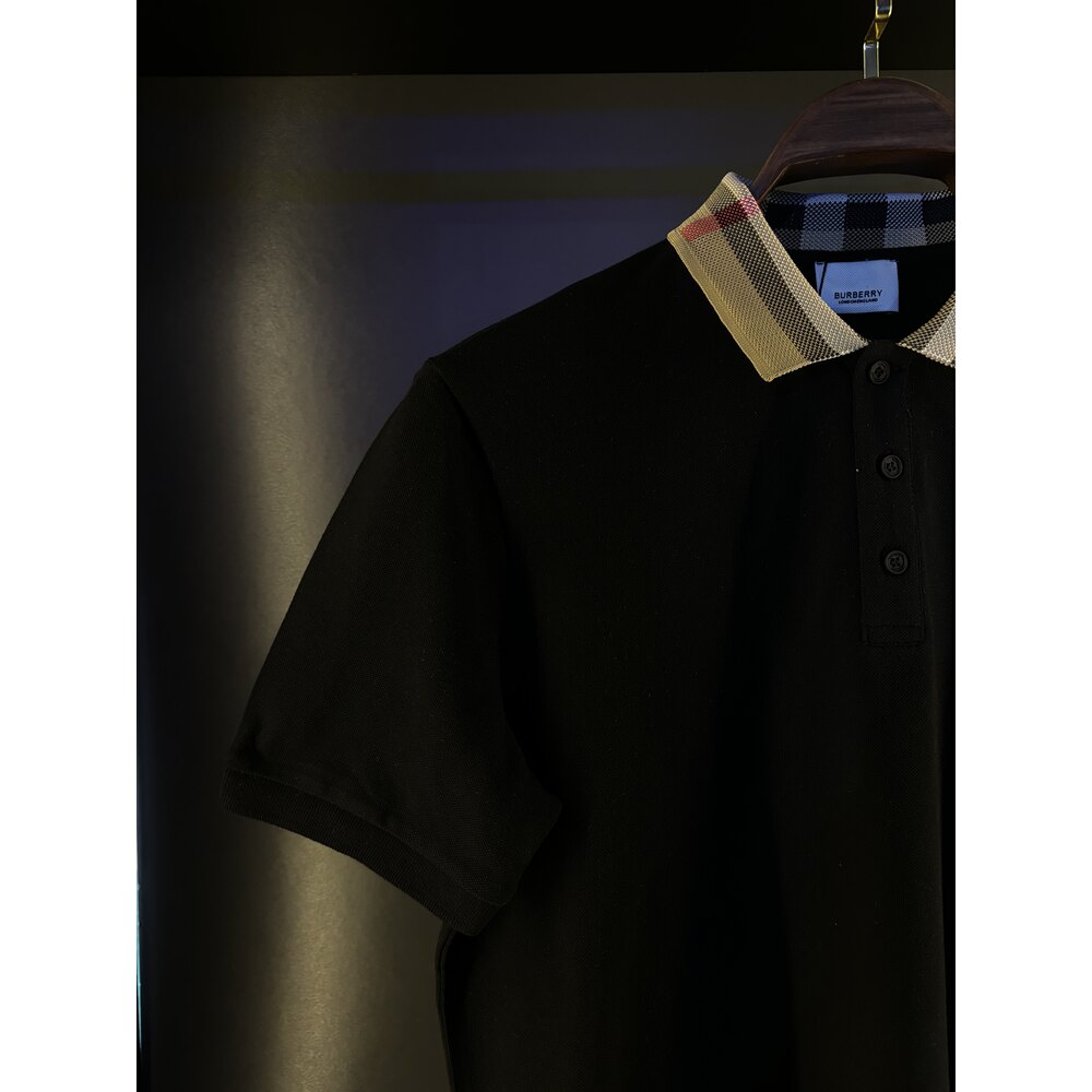 Burberry polo tee