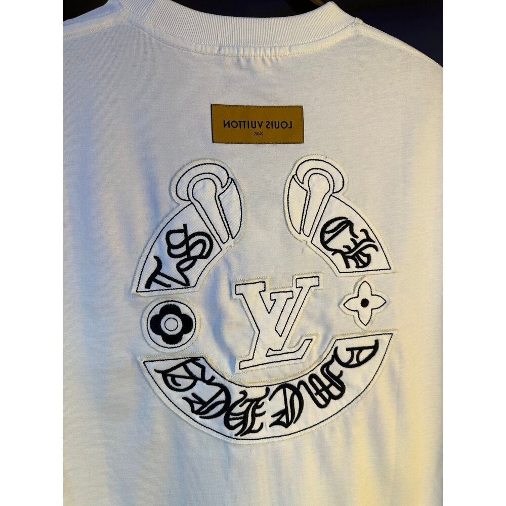 LV tee