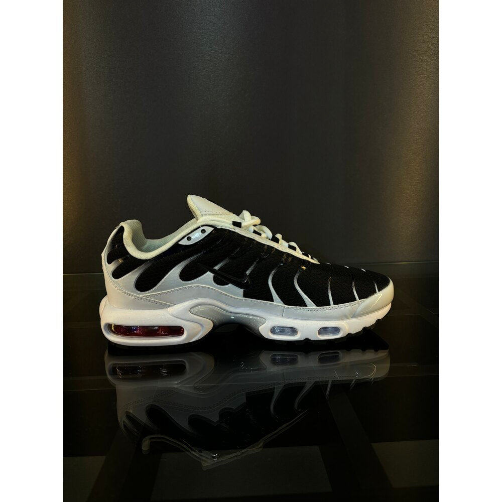 Nike air max metallic pewter shoe