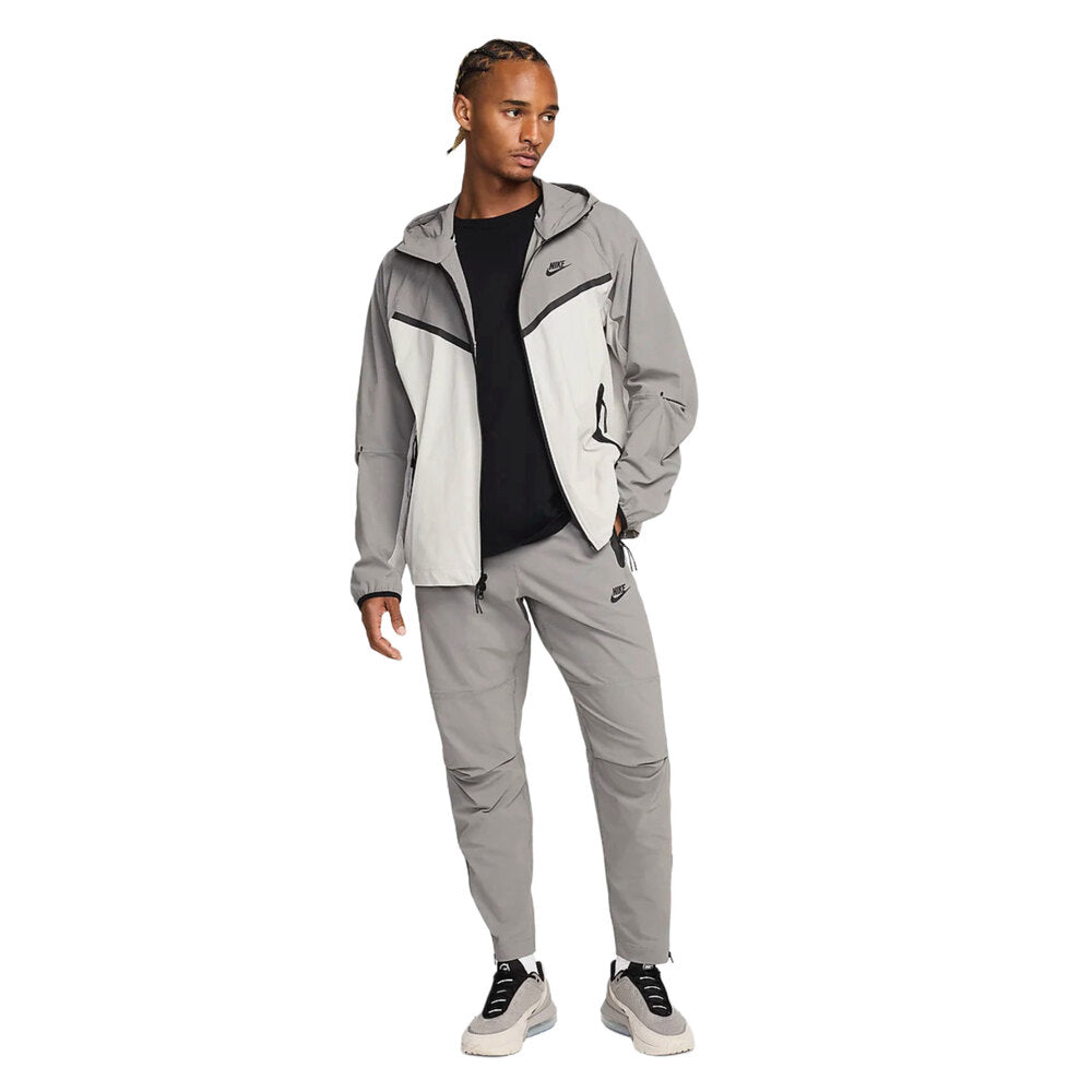 Nike crema parachute tracksuit