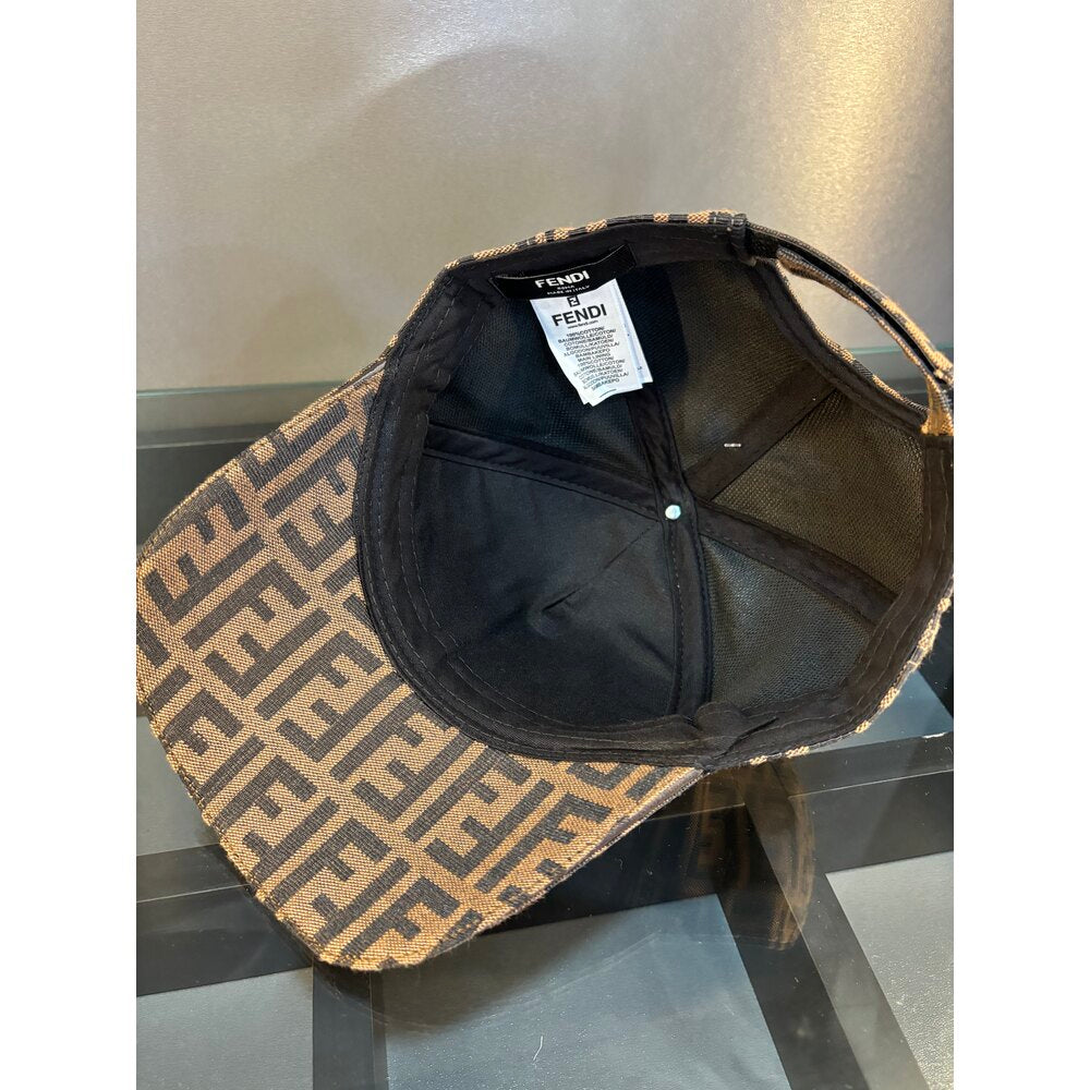 Fendi cap