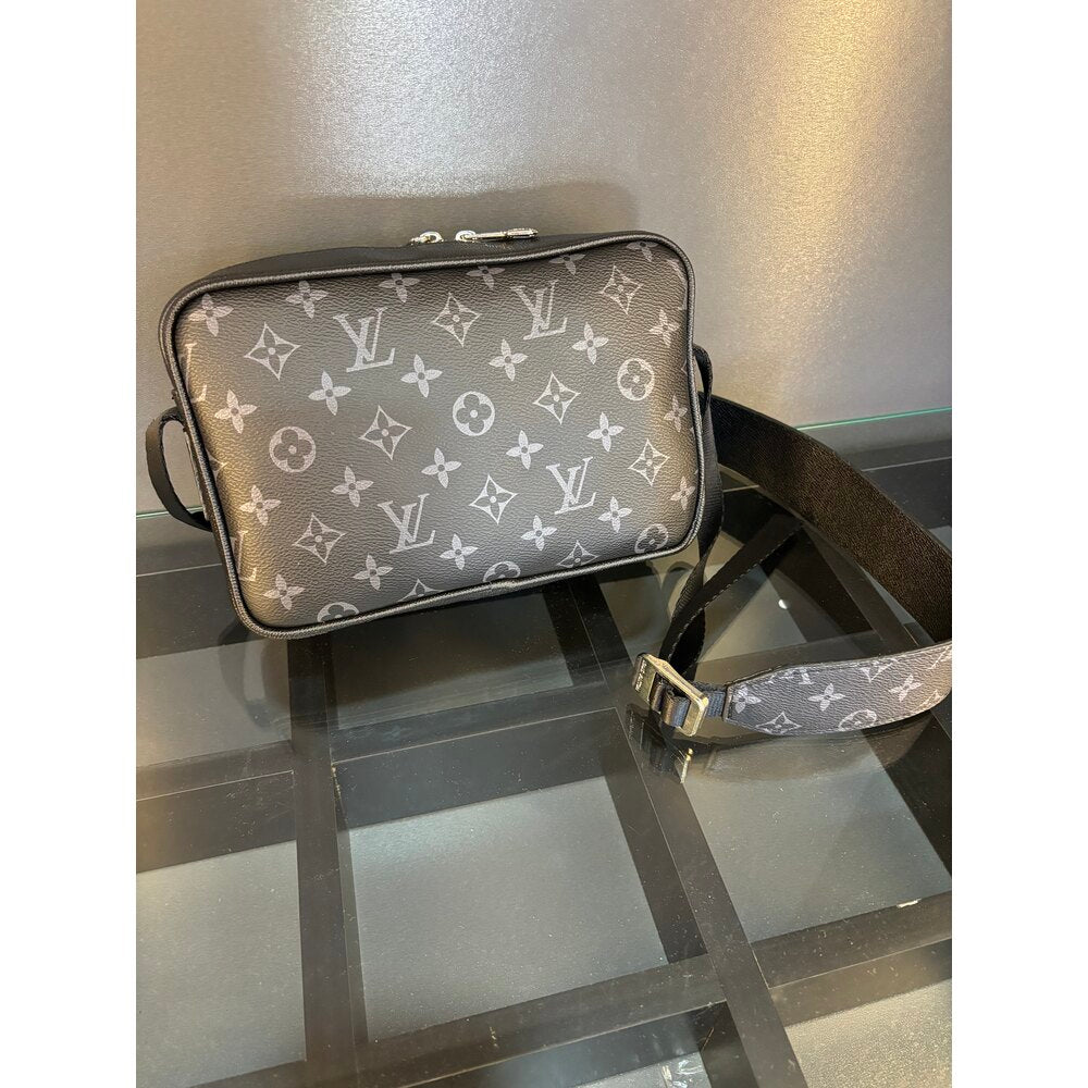 Lv BAG