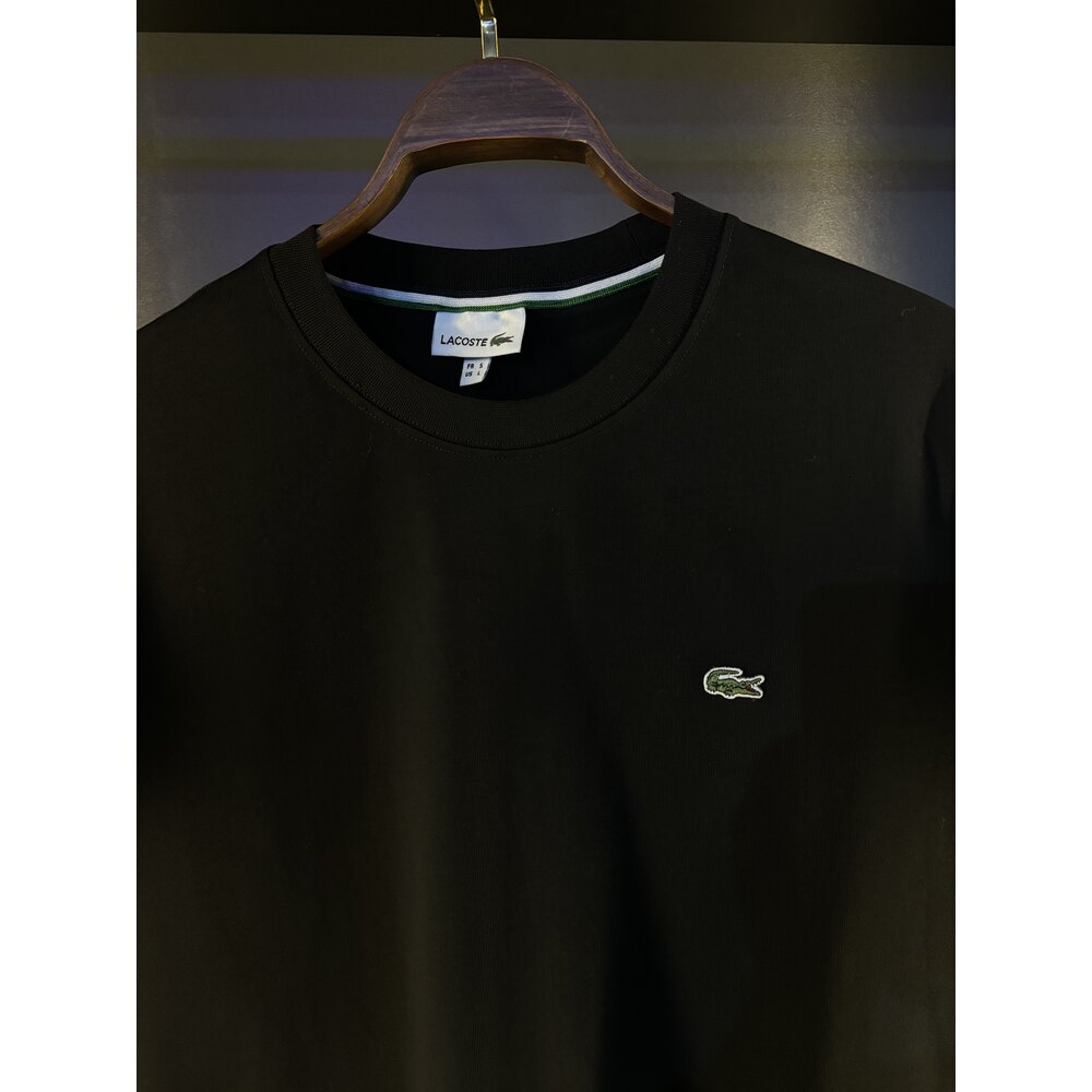 Lacoste tee