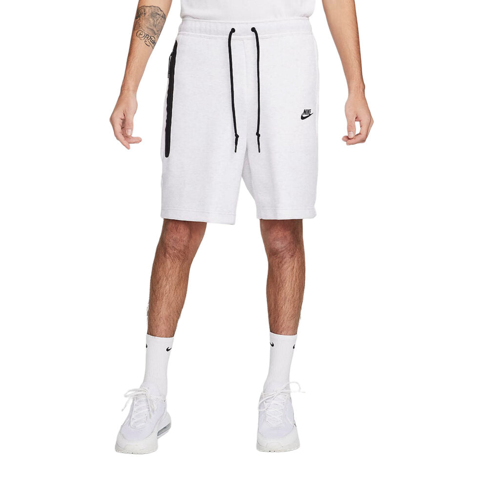 Nike tech fleece short